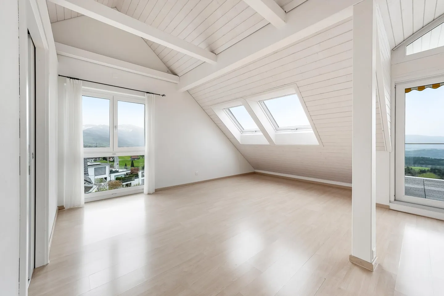 Loft en attique avec vue imprenable ! - Photo 7 sur 18