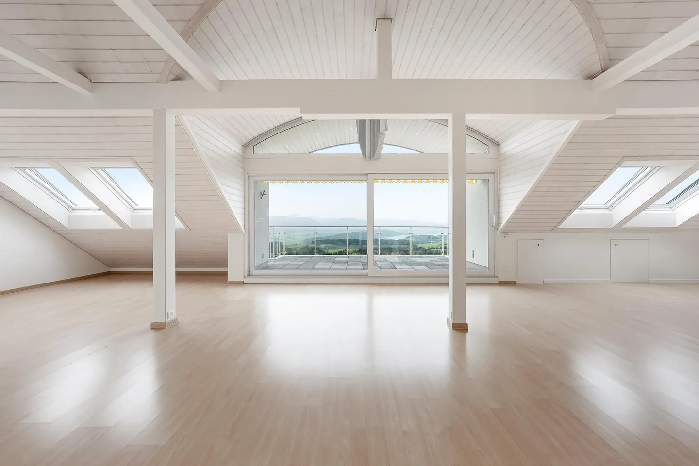 Loft en attique avec vue imprenable ! - Photo 8 sur 18