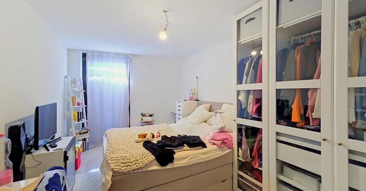 Bel Appartement avec Jardin - Photo 9 sur 13