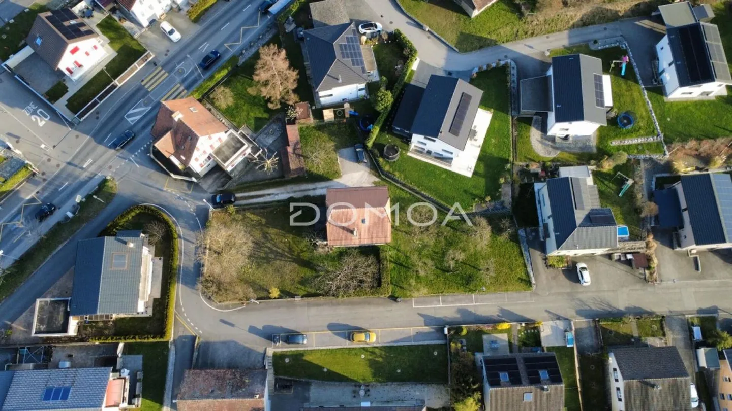 Plot with high development potential - Photo 1 of 6