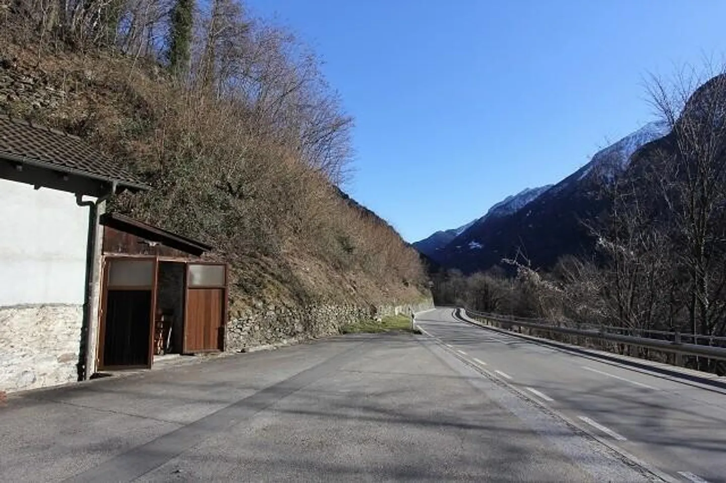 Incantevole casa di 3 locali con bosco - Foto 4 di 12