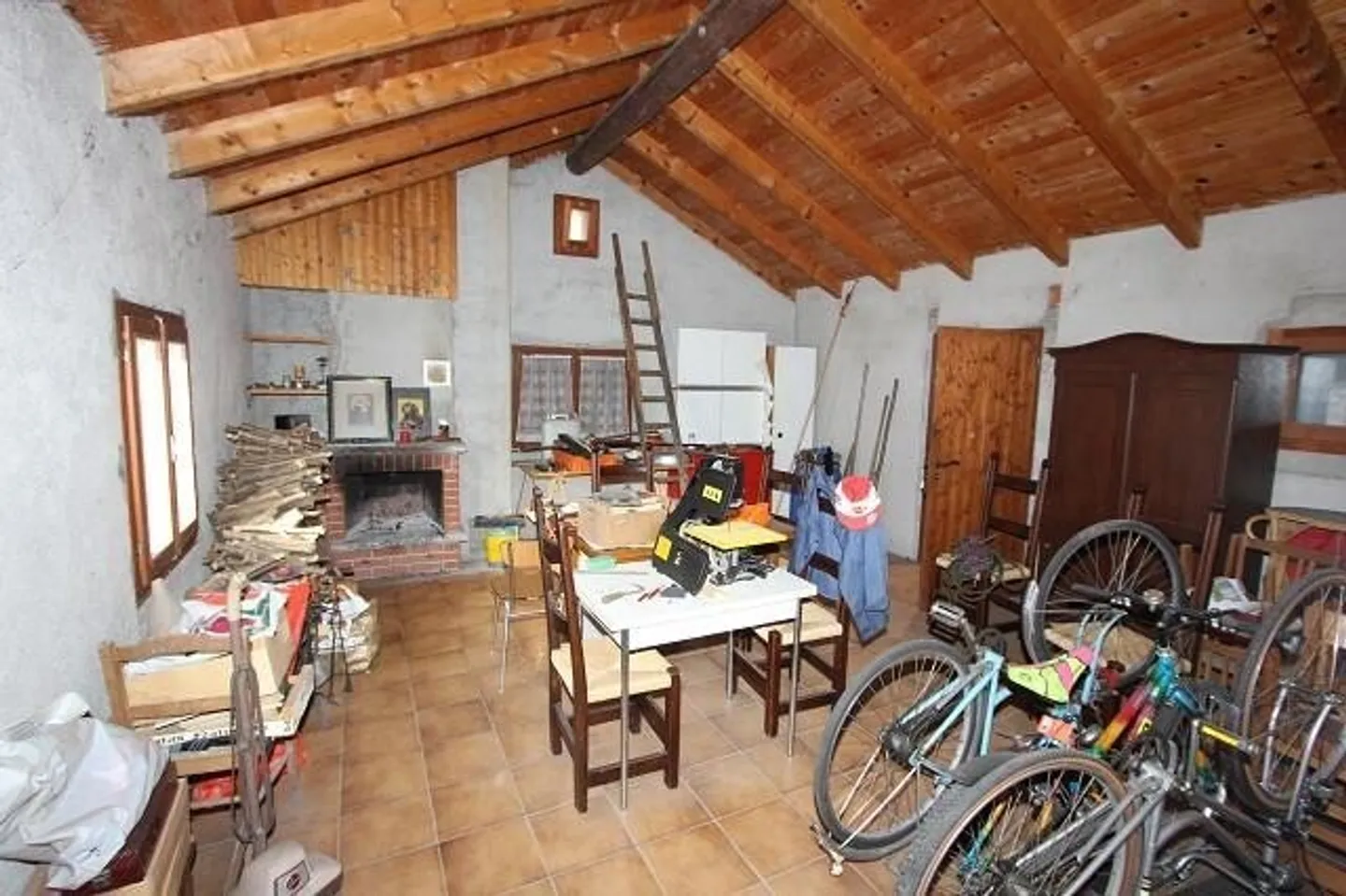 Incantevole casa di 3 locali con bosco - Foto 2 di 12