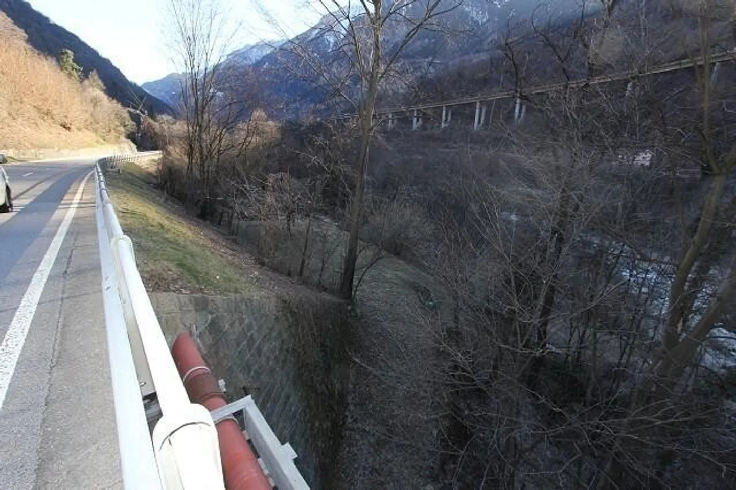 Incantevole casa di 3 locali con bosco - Foto 11 di 12