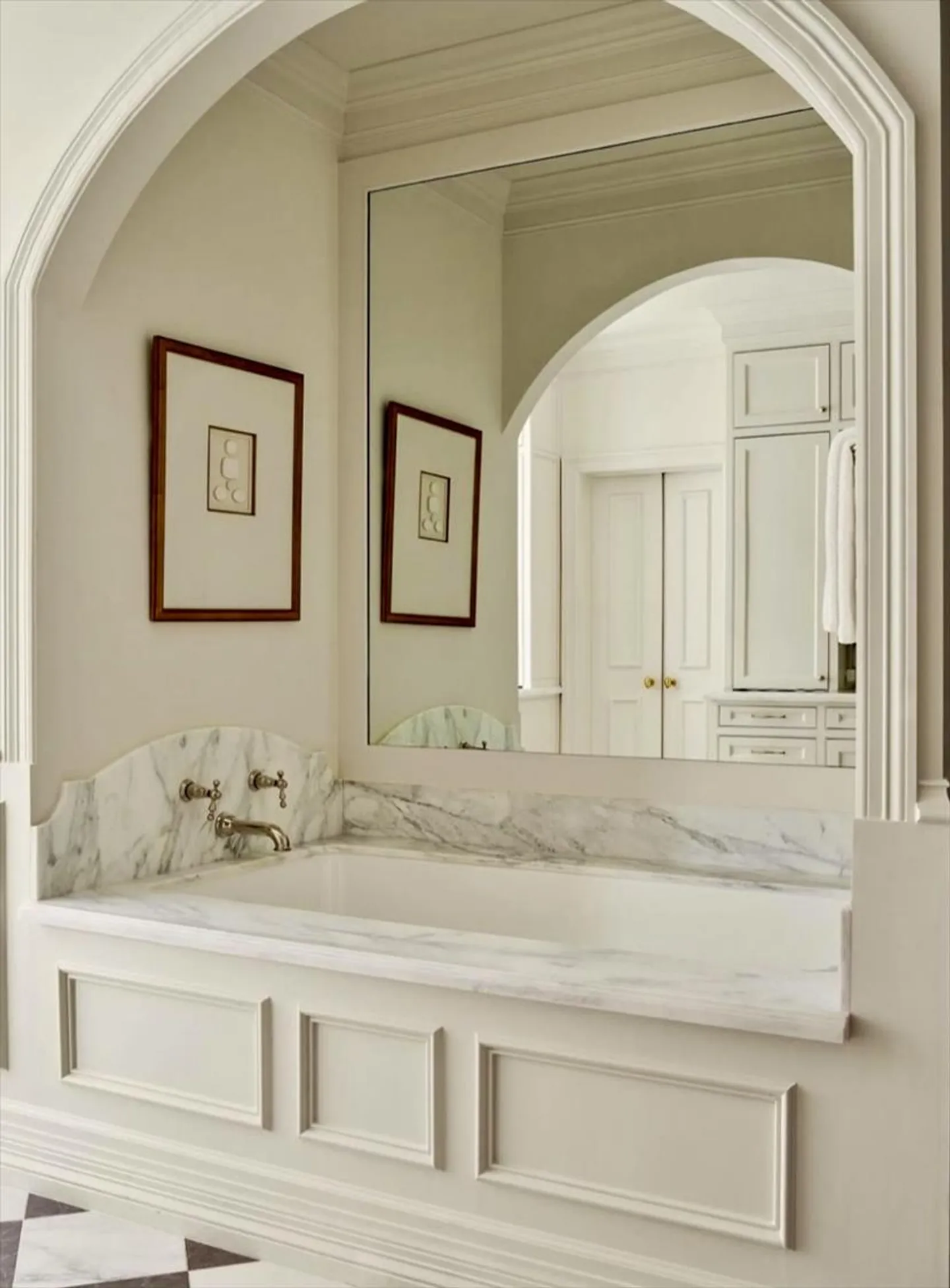 House with terrace 11 rooms - Photo 1 of 2