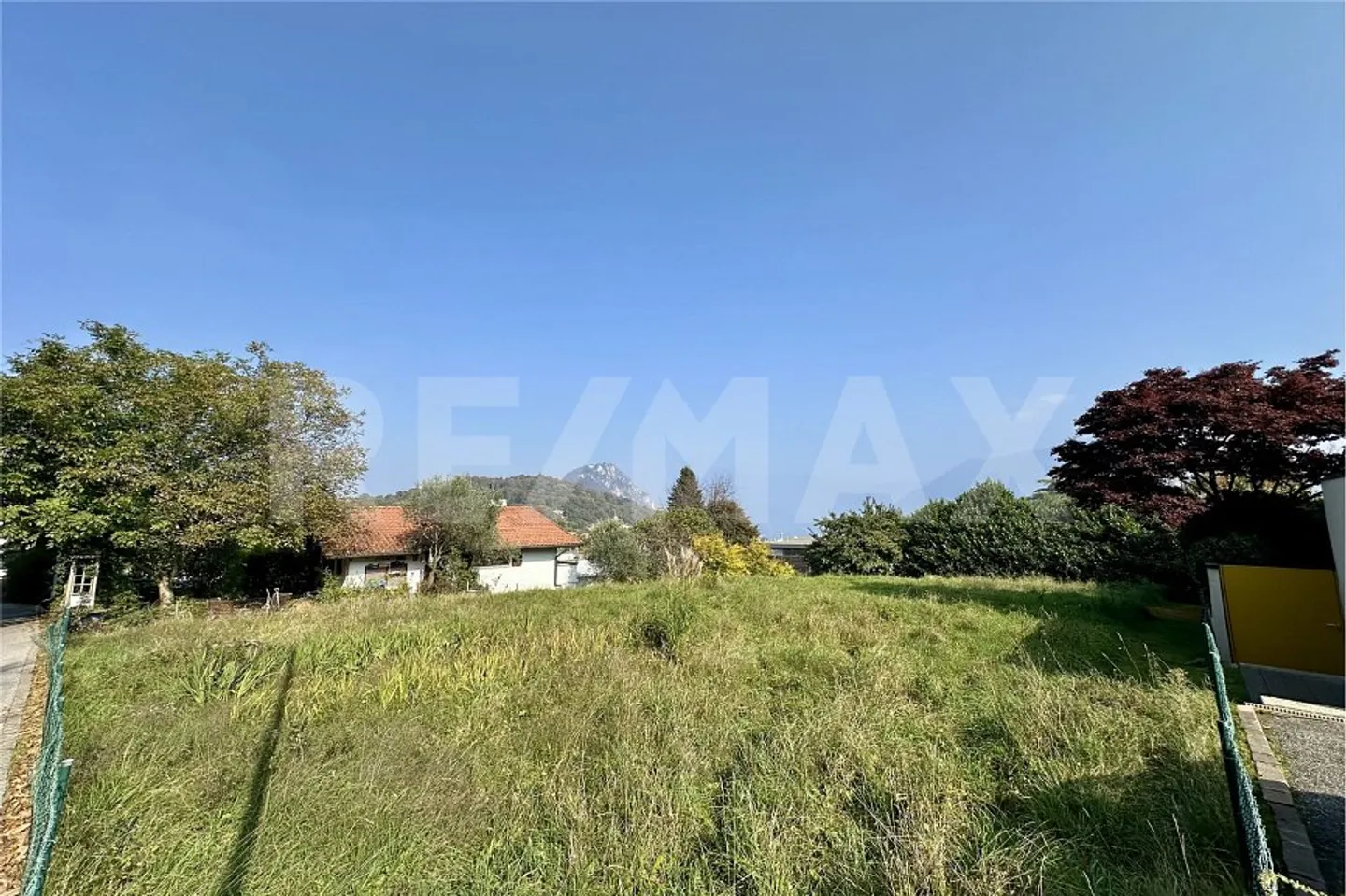 Terrain constructible avec vue et possibilité de résidence secondaire - Photo 11 sur 12