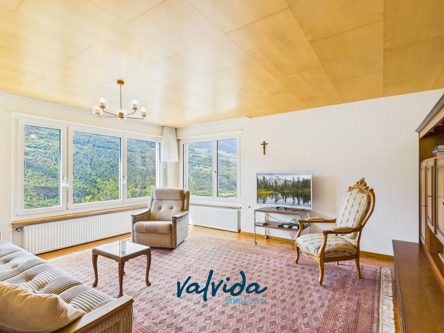 Sunny residential location with spectacular views - Single-family house in Hohtenn - Photo 3 of 18