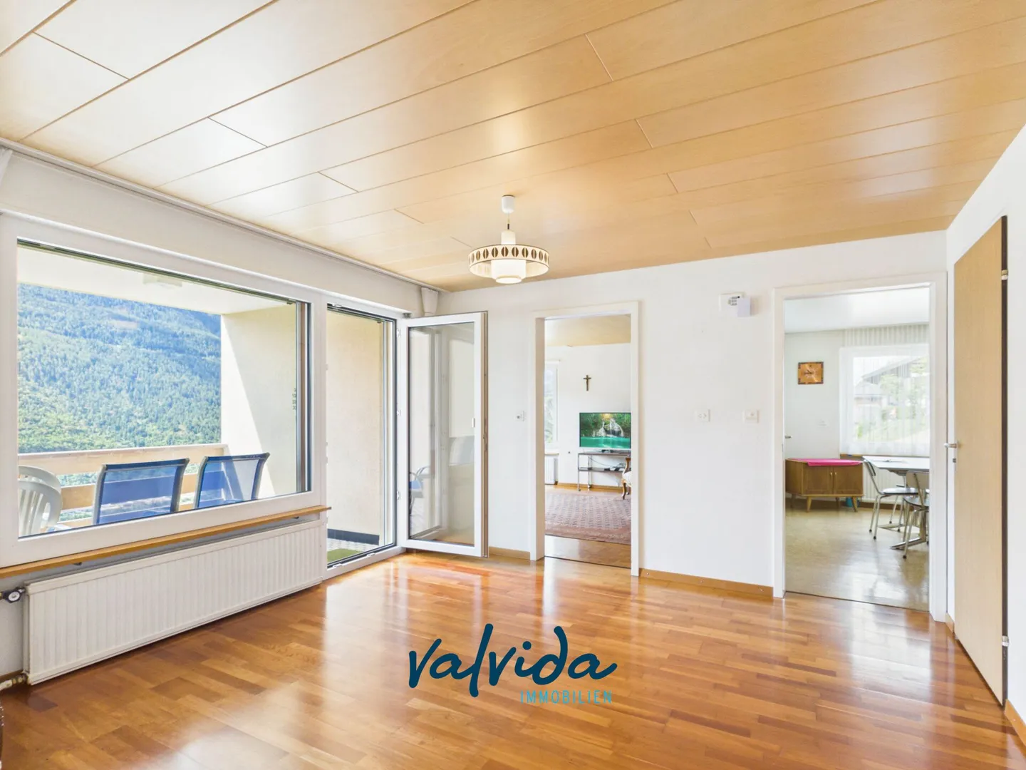 Sunny residential location with spectacular views - Single-family house in Hohtenn - Photo 4 of 18