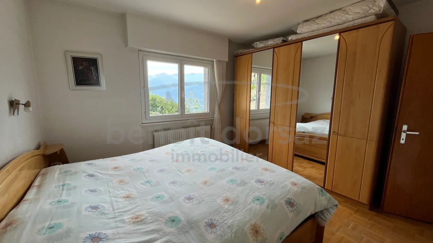 Schönes und großes 6,5-Zimmer-Haus - Foto 4 von 10