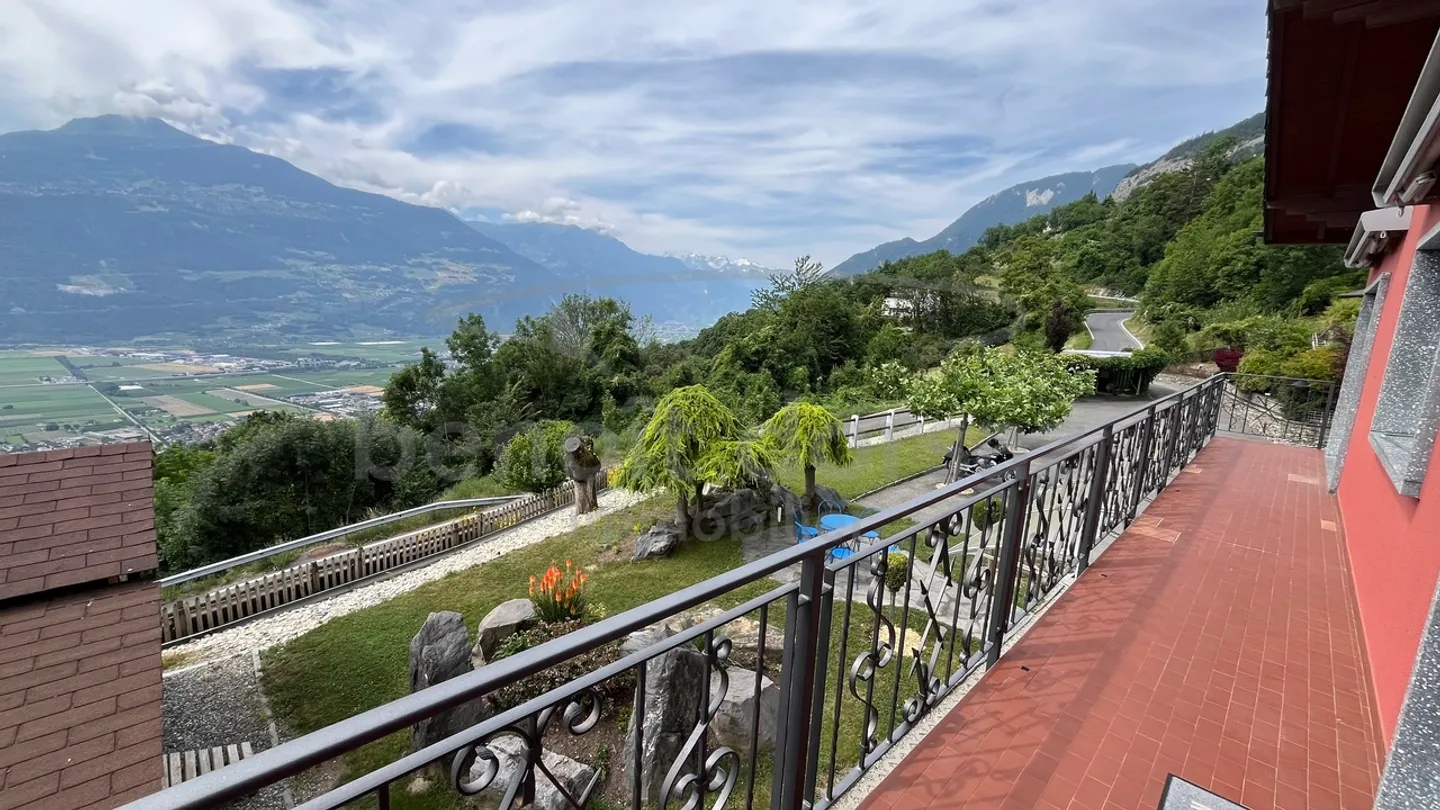 Schönes und großes 6,5-Zimmer-Haus - Foto 6 von 10