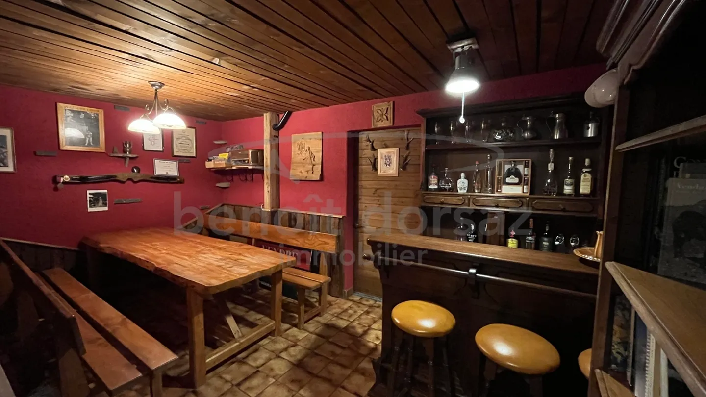 Schönes und großes 6,5-Zimmer-Haus - Foto 8 von 10