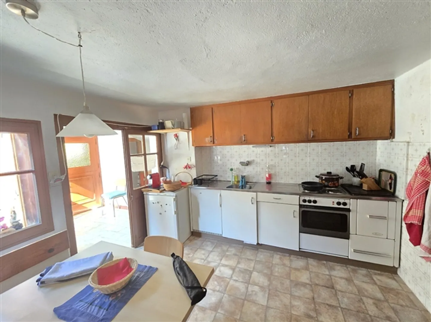 «Haus, Scheune, Scheune, Grundstück - Salvan - Großes Potenzial» - Foto 10 von 13