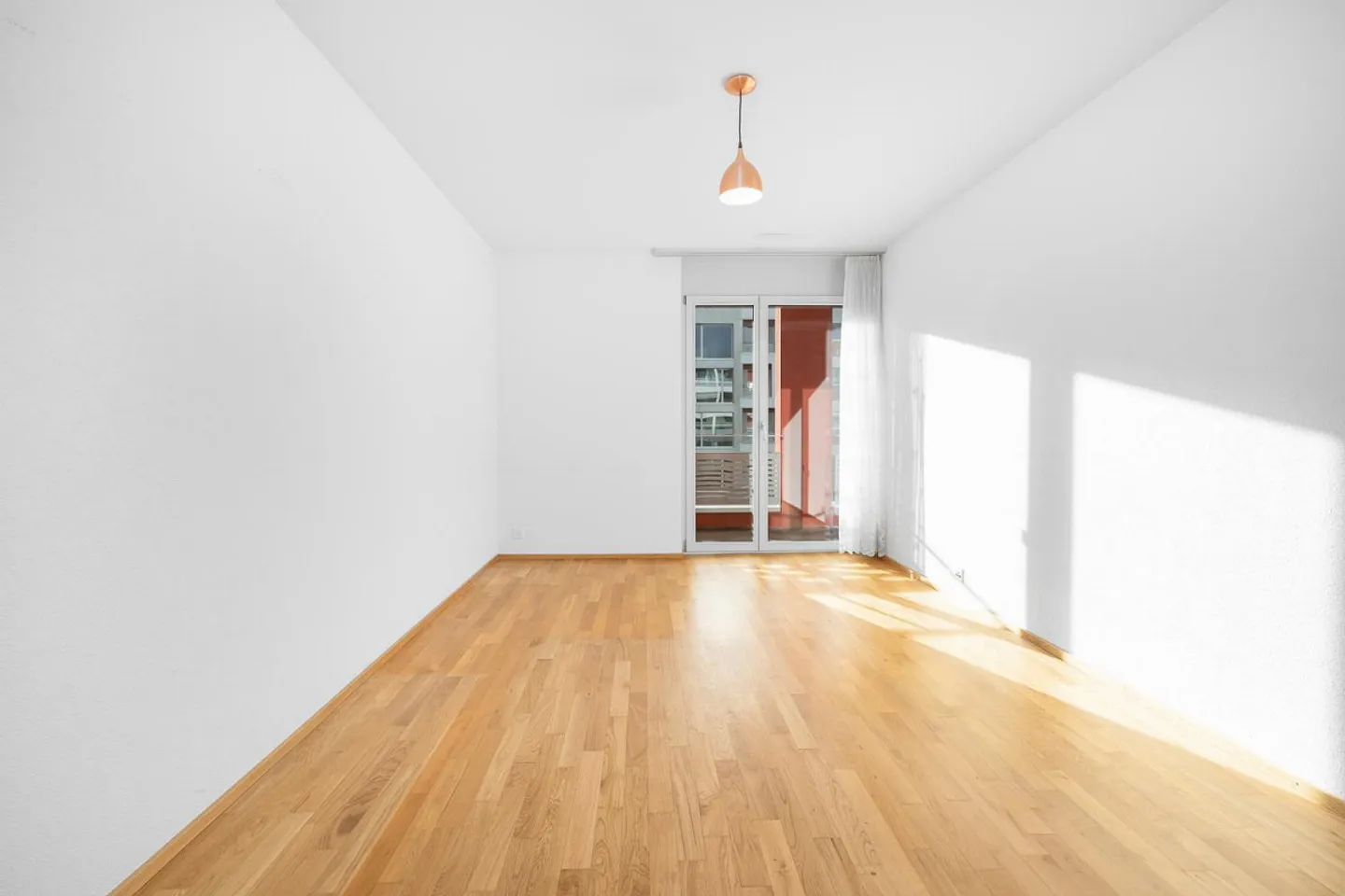 Emplacement résidentiel central - Photo 4 sur 9