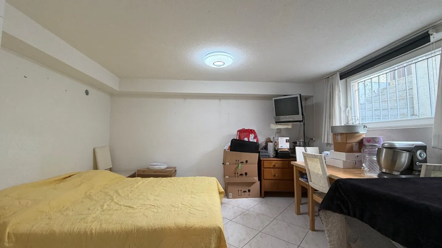 Casa bifamiliare 5½ locali con giardino soleggiato in una zona residenziale ambita - Foto 14 di 14