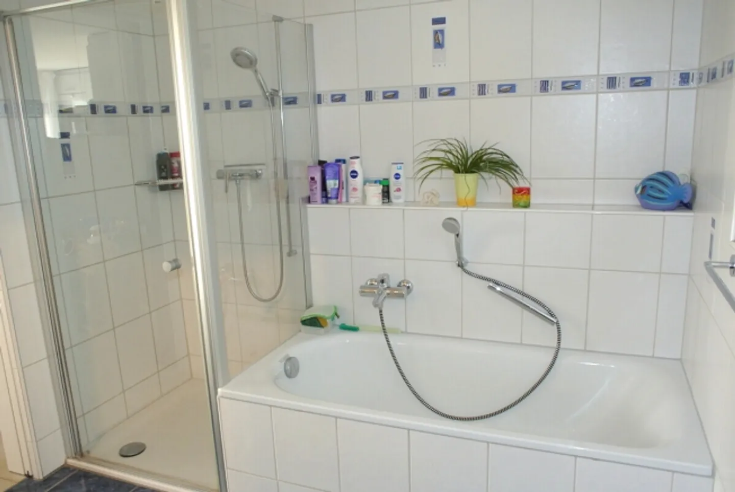 «Wohnen mit Lebensqualität Modernes EFH mit gepflegtem Garten» - Foto 12 di 13