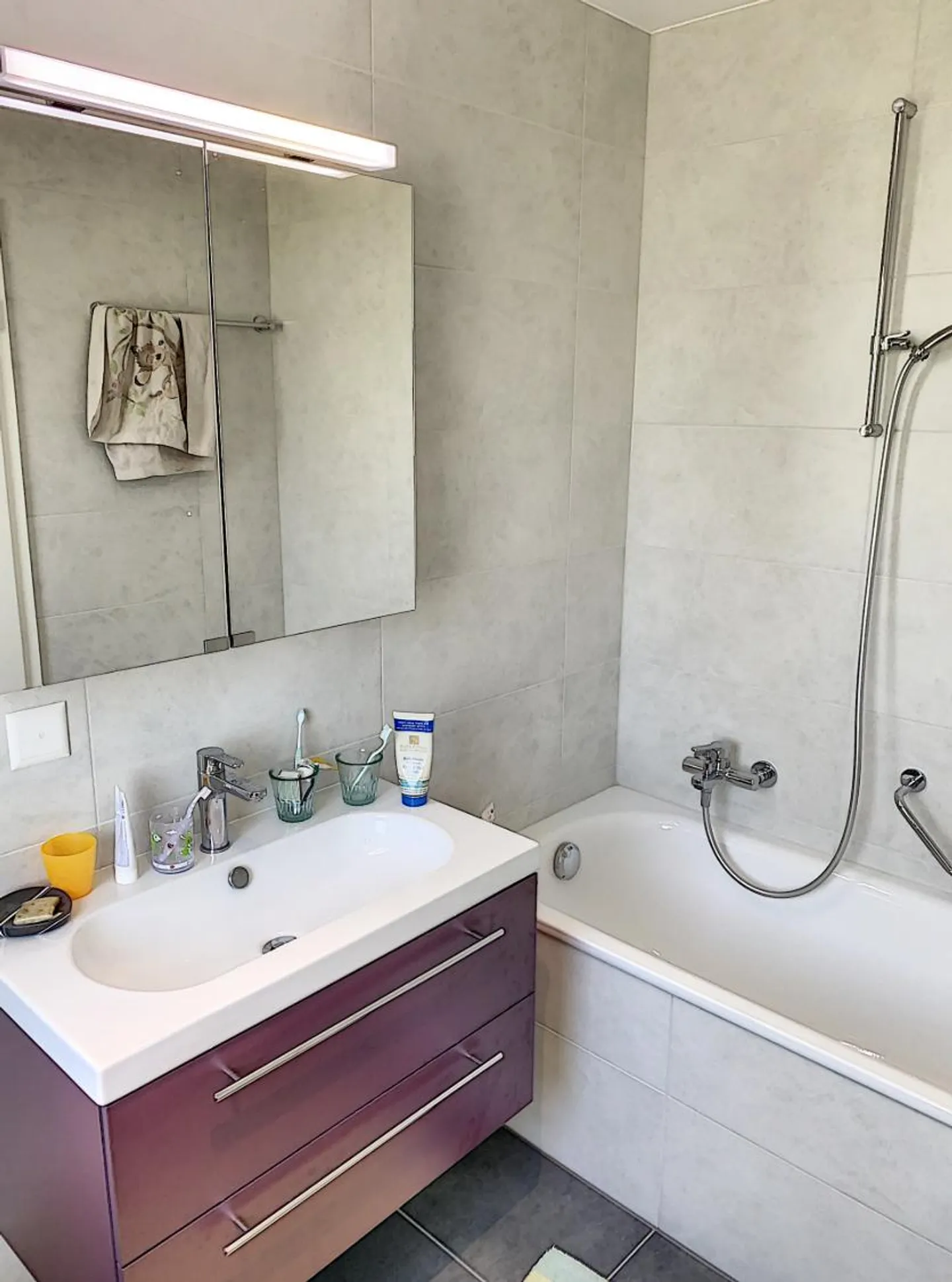 Appartement Charmant avec Jardin - Photo 10 sur 11