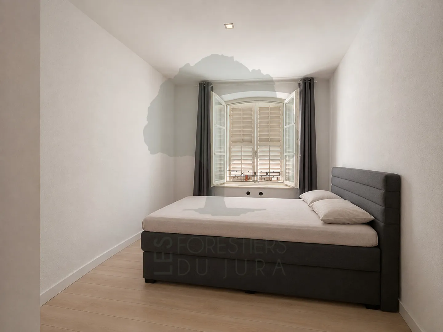 Appartement de caractère 4,5 pièces - Photo 3 sur 8