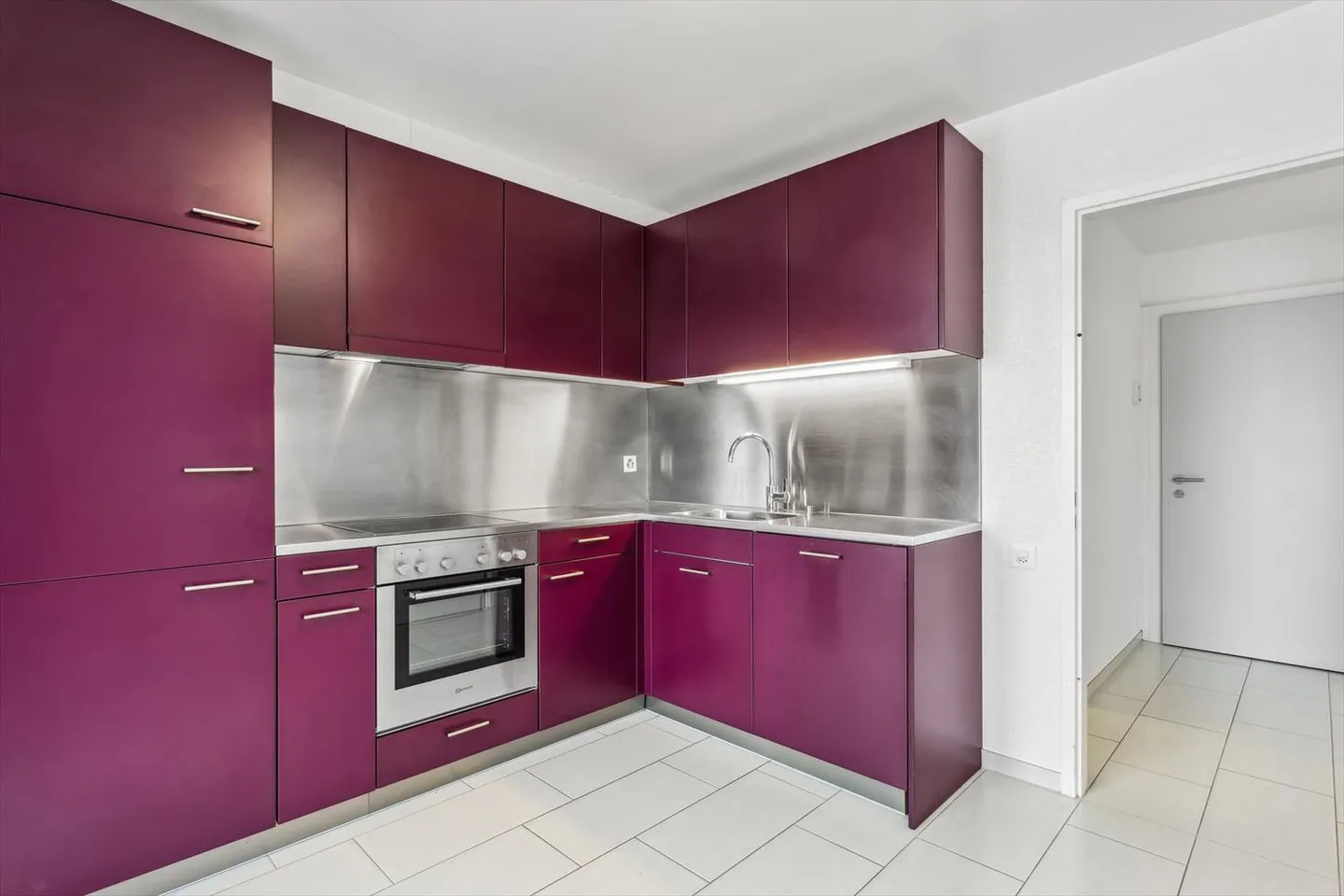 Appartamento in affitto - Foto 3 di 9