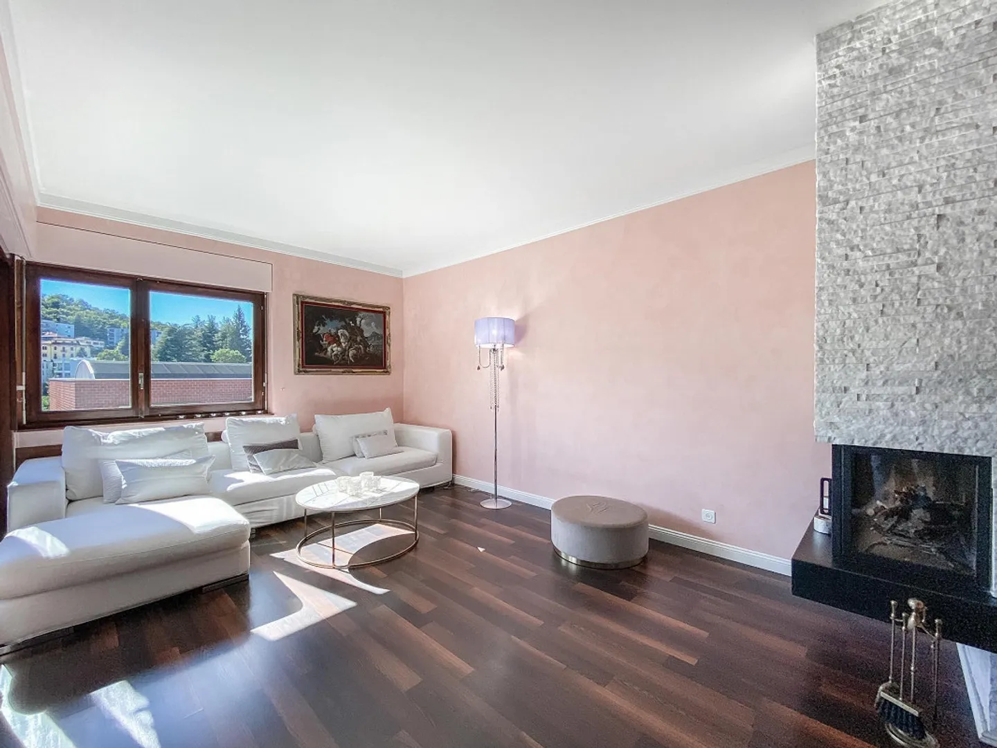 Spacious 5.5 rooms in a central area of Lugano - Photo 3 of 11