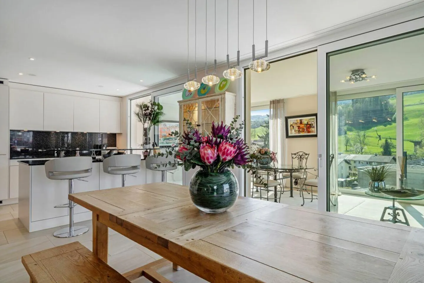 Luxuriöse Maisonette in Wilen - Foto 2 von 6