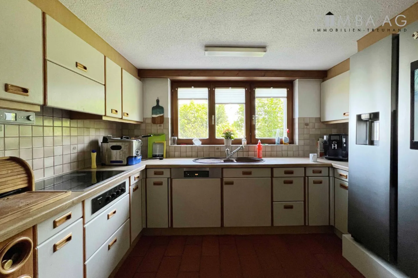 Idéal pour la vie multi-générationnelle ou le télétravail : Vivre au calme au bout d'une impasse et pourtant à quelques minutes de la gare, des commerces et de la vieille ville - Photo 11 sur 19