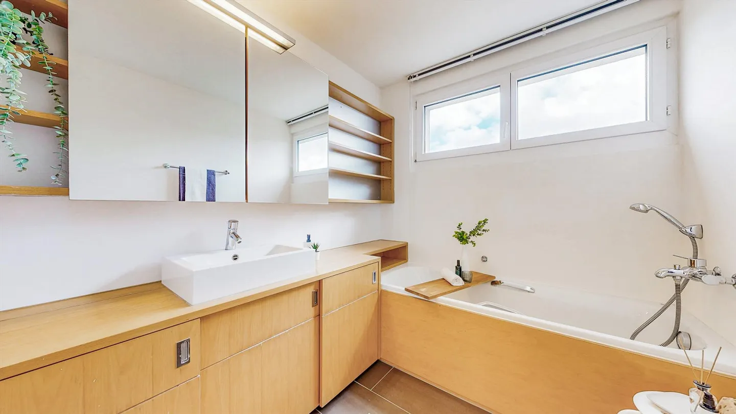 APPARTAMENTO 3.5 STANZE INTELLIGENTE SU 116 M² - Foto 6 di 8