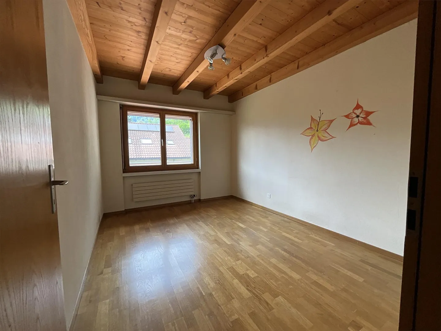 Paradis familial ensoleillé avec appartement - Photo 6 sur 11