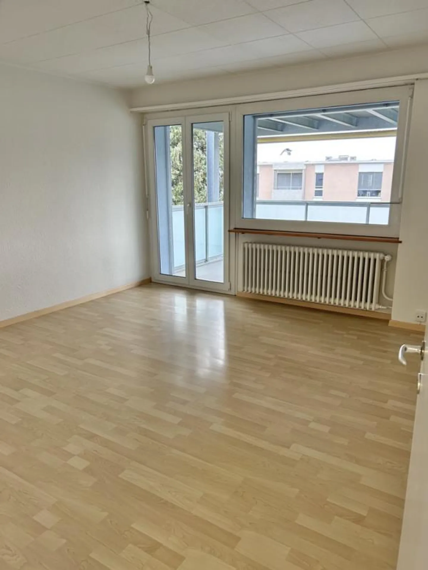 Vivere in una posizione tranquilla ma centrale - Foto 3 di 8