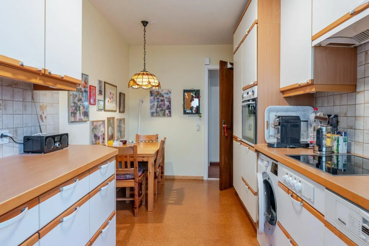 Appartamento 4.5 camere ben curato e accogliente con EHP in un quartiere popolare di Basilea - Foto 5 di 10