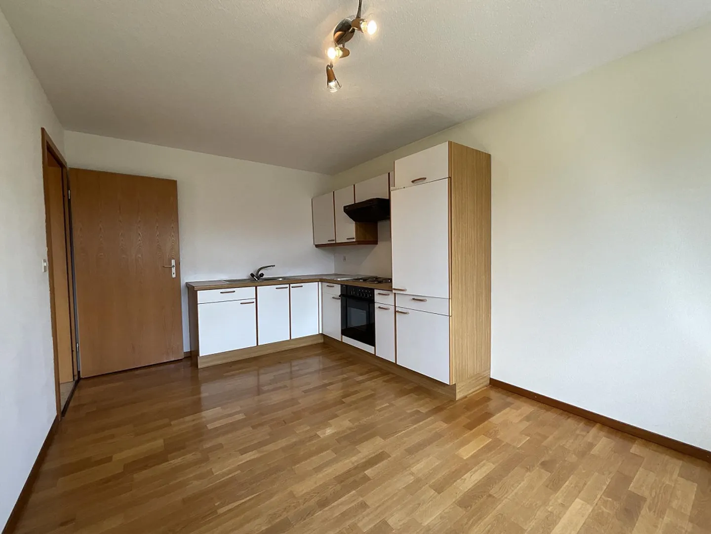 Paradis familial ensoleillé avec appartement - Photo 8 sur 11