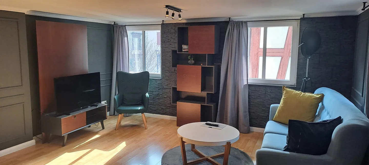 Stylische 3,5 Zimmer-Wohnung - Foto 3 von 10