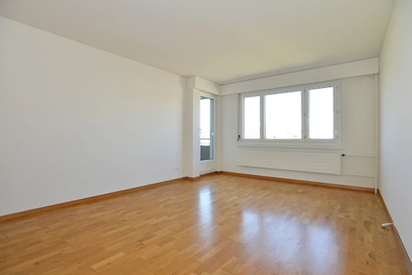 Charmante Wohnung nahe Greifensee - Foto 2 von 7