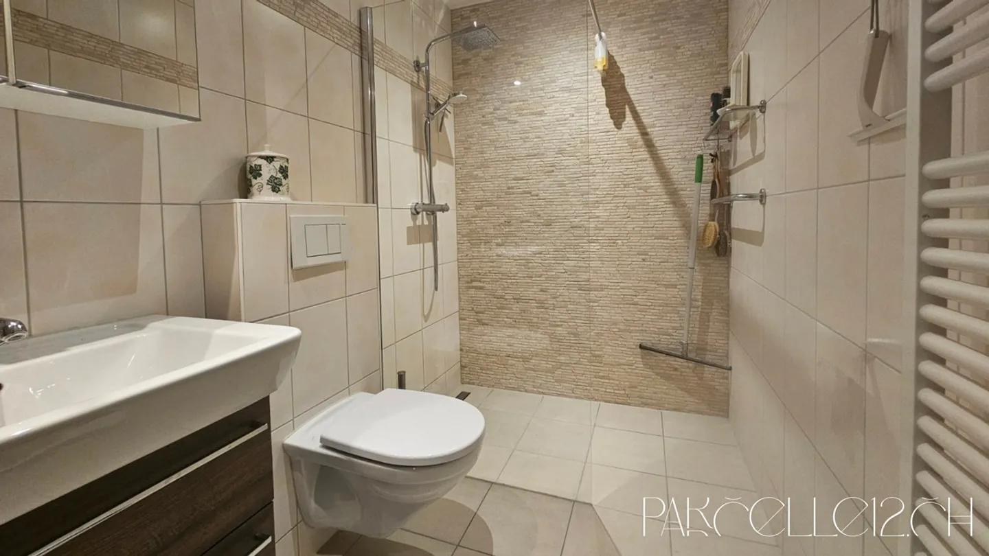 Appartement de Luxe avec Jardin Privatif - Photo 6 sur 12