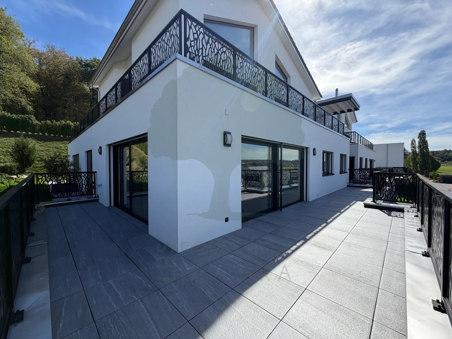 Magnifico appartamento di alta gamma di 4,5 locali con terrazza, giardino - Foto 10 di 21