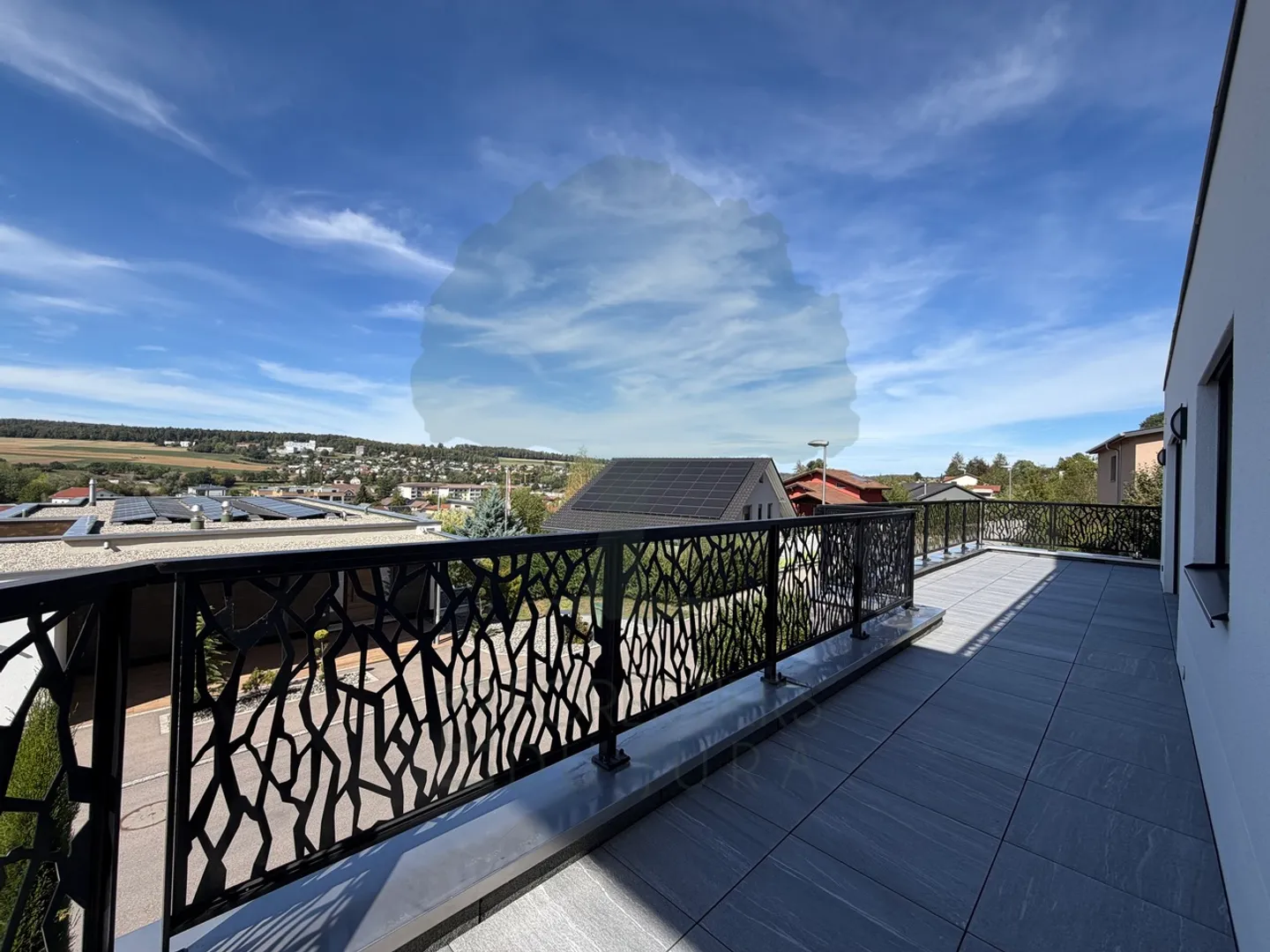Magnifico appartamento di alta gamma di 4,5 locali con terrazza, giardino - Foto 9 di 21