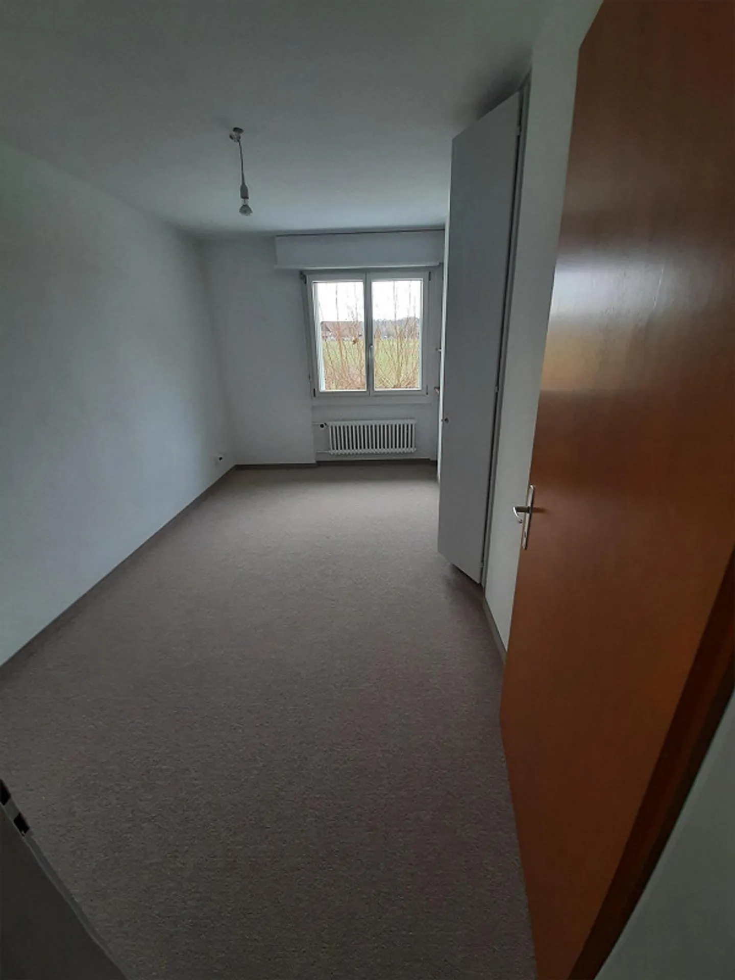 Appartement de 3,5 pièces avec vue magnifique - Photo 10 sur 24