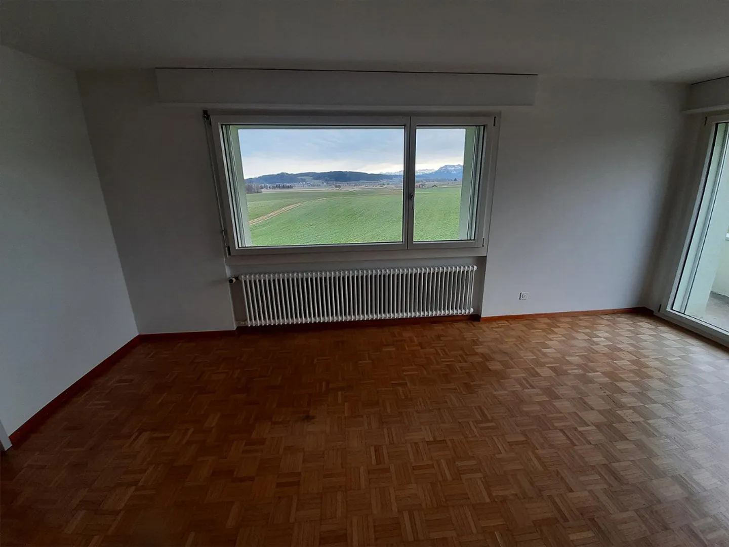 Appartement de 3,5 pièces avec vue magnifique - Photo 13 sur 24