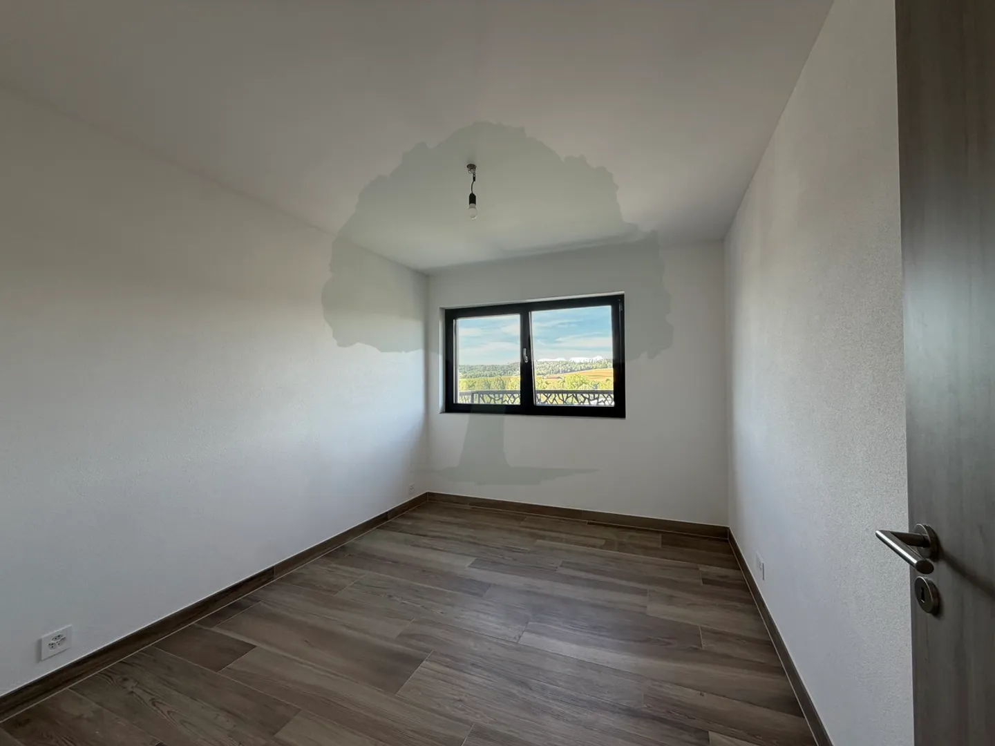 Magnifico appartamento di alta gamma di 4,5 locali con terrazza, giardino - Foto 18 di 21