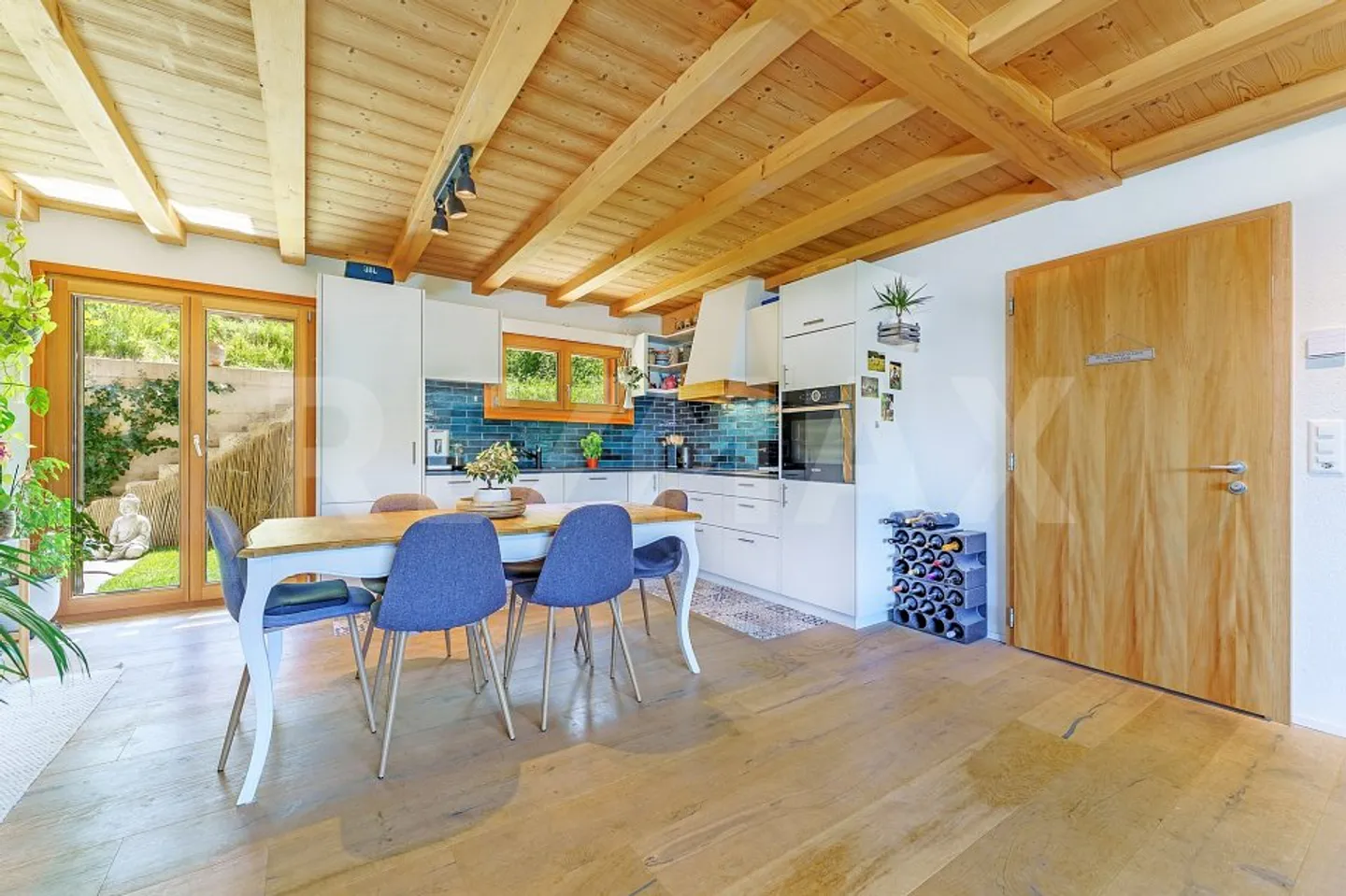 Avec 3 balcons, terrasse et jardin, magnifique appartement - Photo 6 of 13