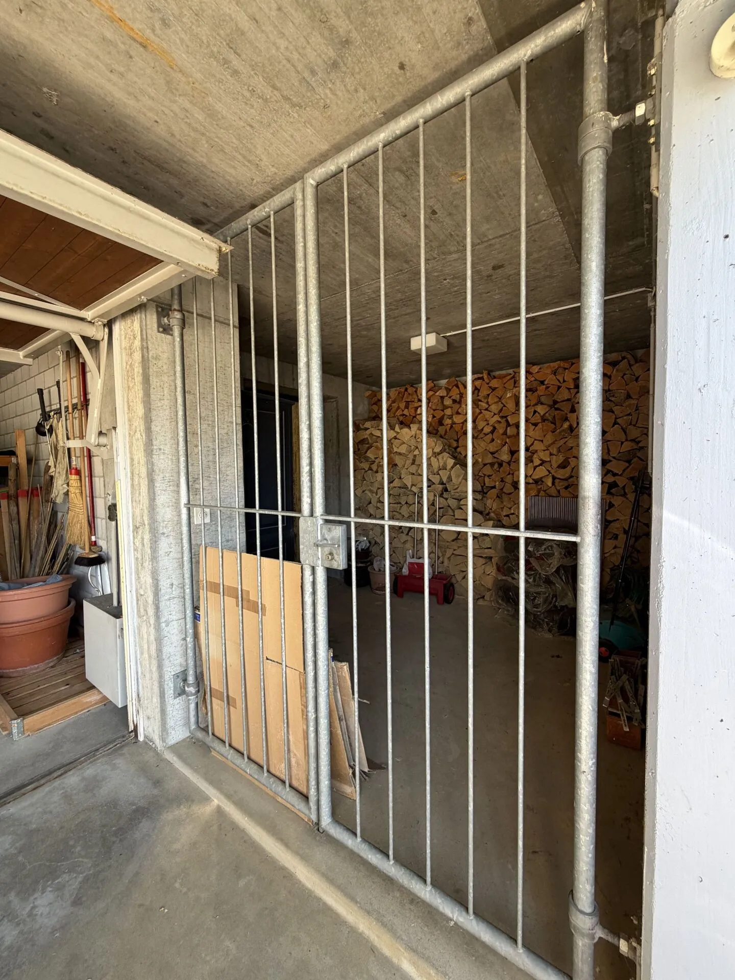 5.5-Room Semi-Detached House with Surroundings - Photo 27 of 28
