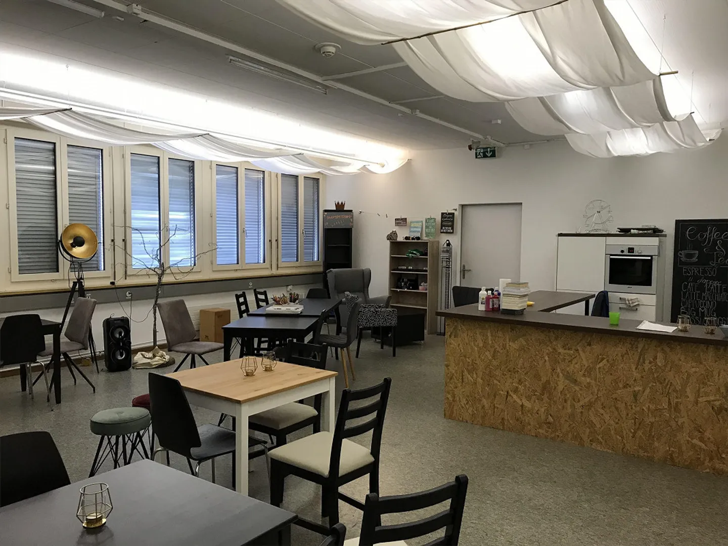 Office / Club Room in Amriswil - Photo 3 of 7