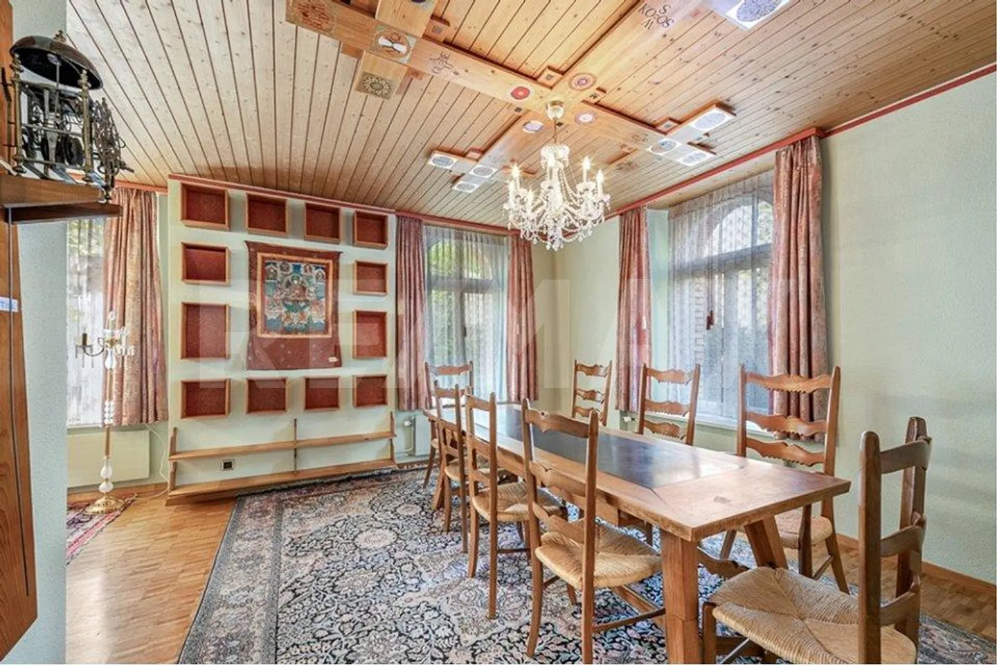 Bâtiment résidentiel et commercial à Glaris - Photo 6 sur 13