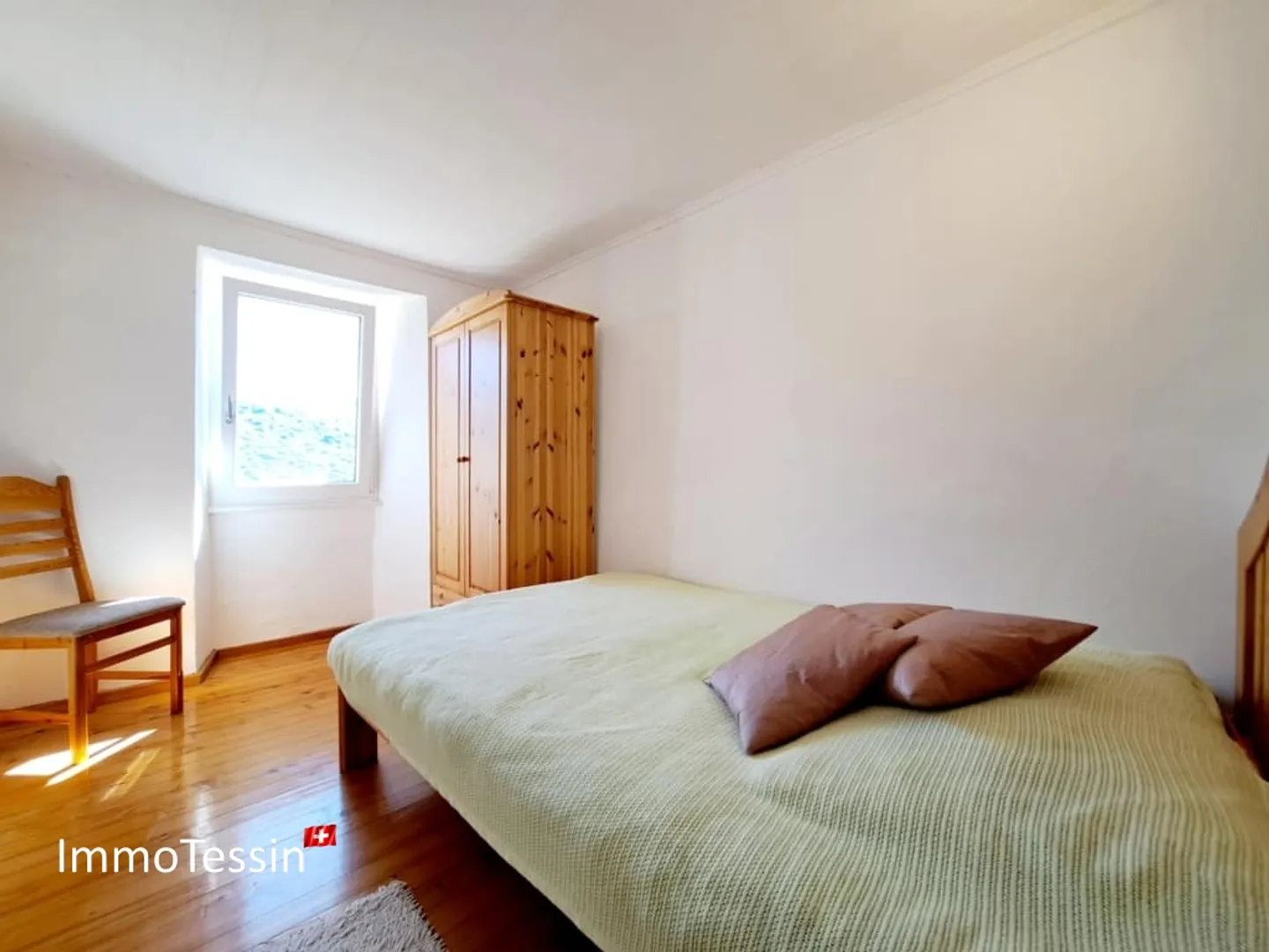 BIJOUX Tessinerhaus: Lovingly restored Ticino house with breathtaking views of the valley - Photo 11 of 13
