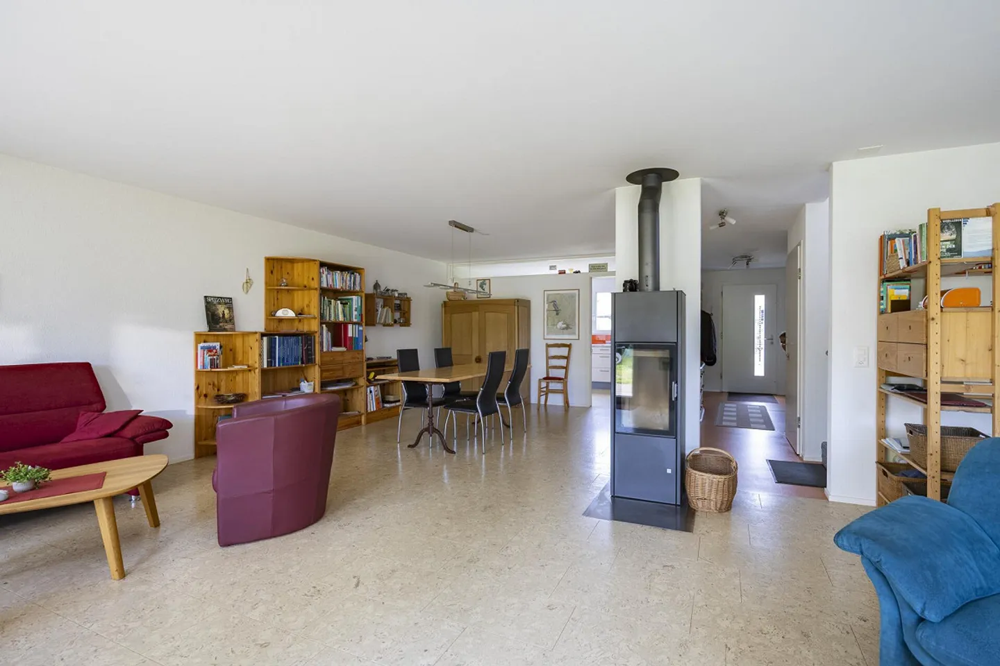Ampia casa unifamiliare di 5,5 stanze - Foto 4 di 20