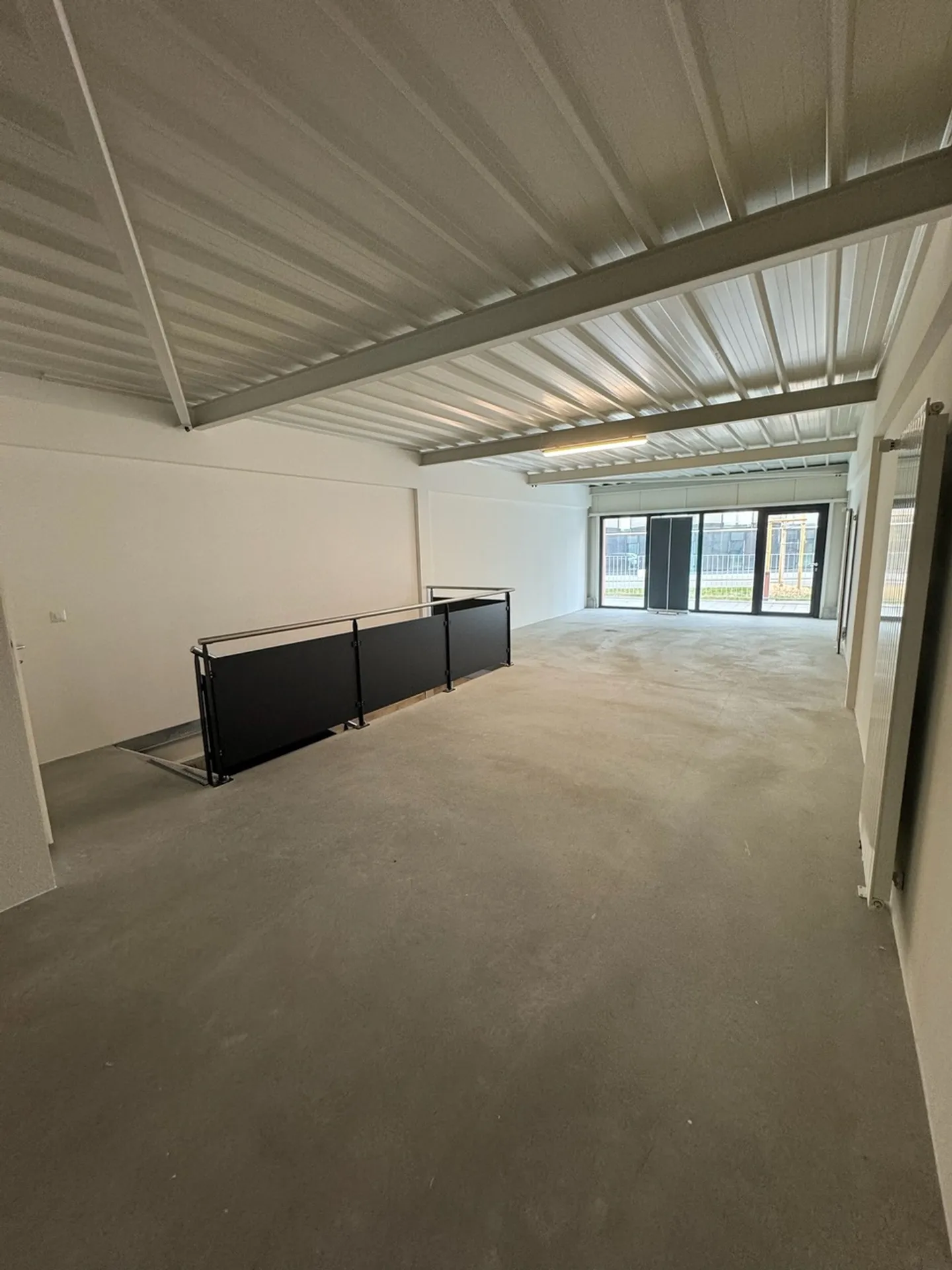 Atelier à louer à Crissier - Photo 2 sur 9