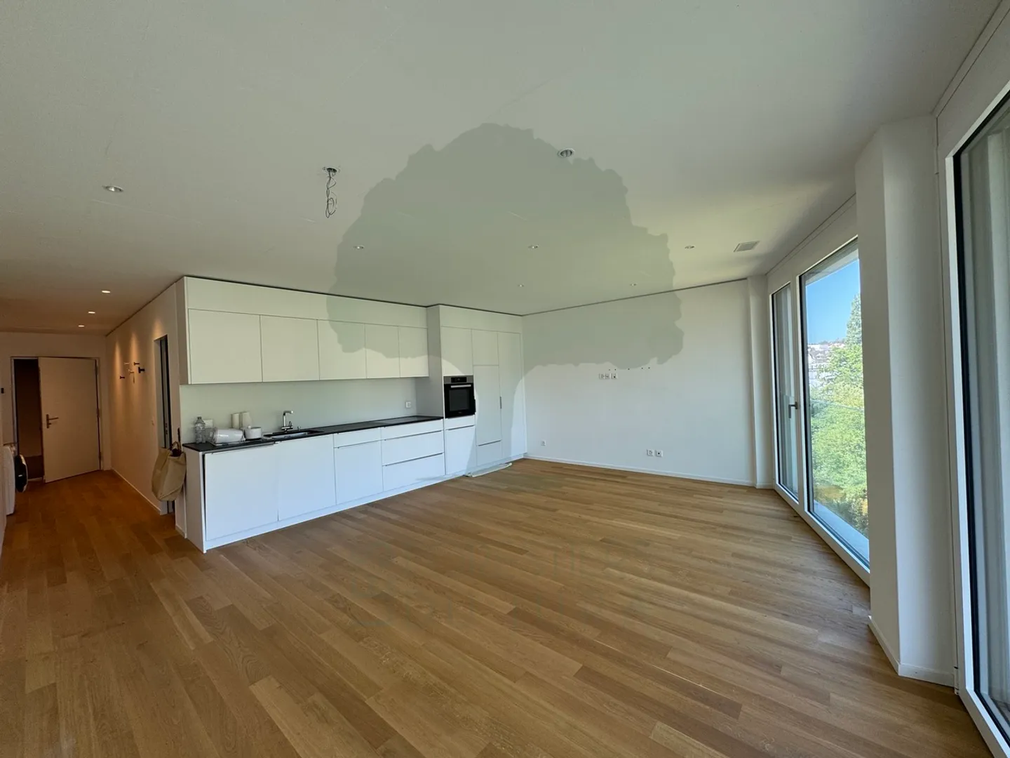 Modernes Apartment mit Terrasse - Foto 1 von 7