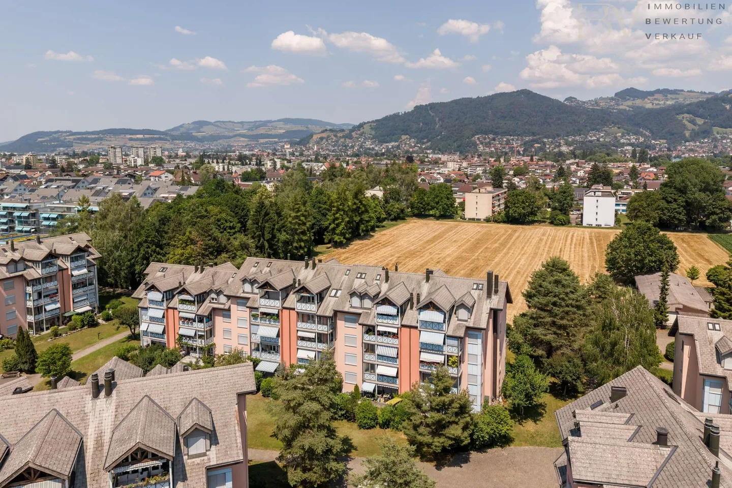 Well-maintained 3.5-room apartment in a preferred location in Thun - Photo 2 of 21