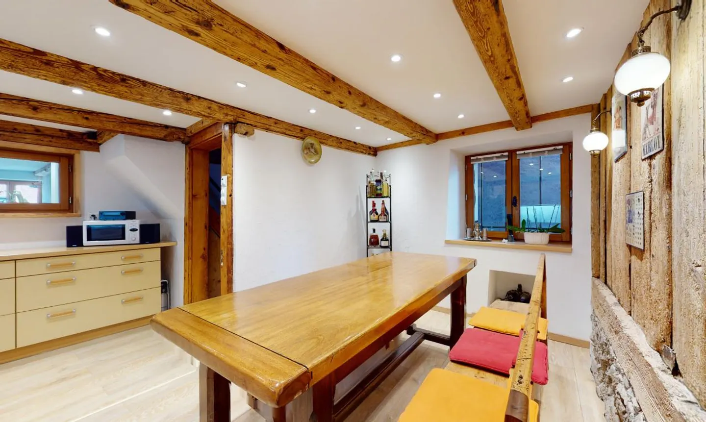 Superb property with character and great potential in the heart of St-Légier - Photo 5 of 13