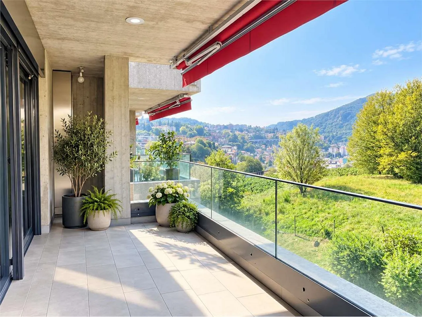 Vacallo: helles 3.5-Zimmer mit großer Terrasse und geräumigen Innenräumen - Foto 2 von 9