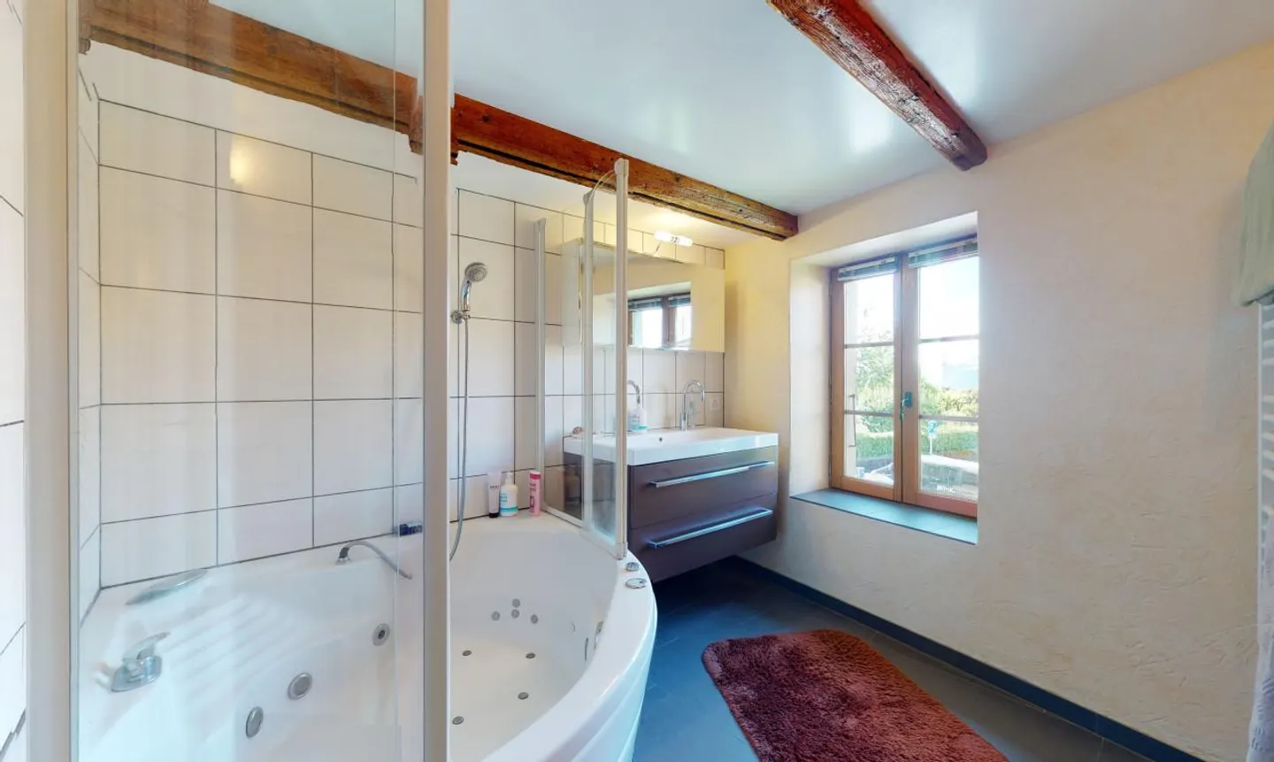 Superb property with character and great potential in the heart of St-Légier - Photo 12 of 13