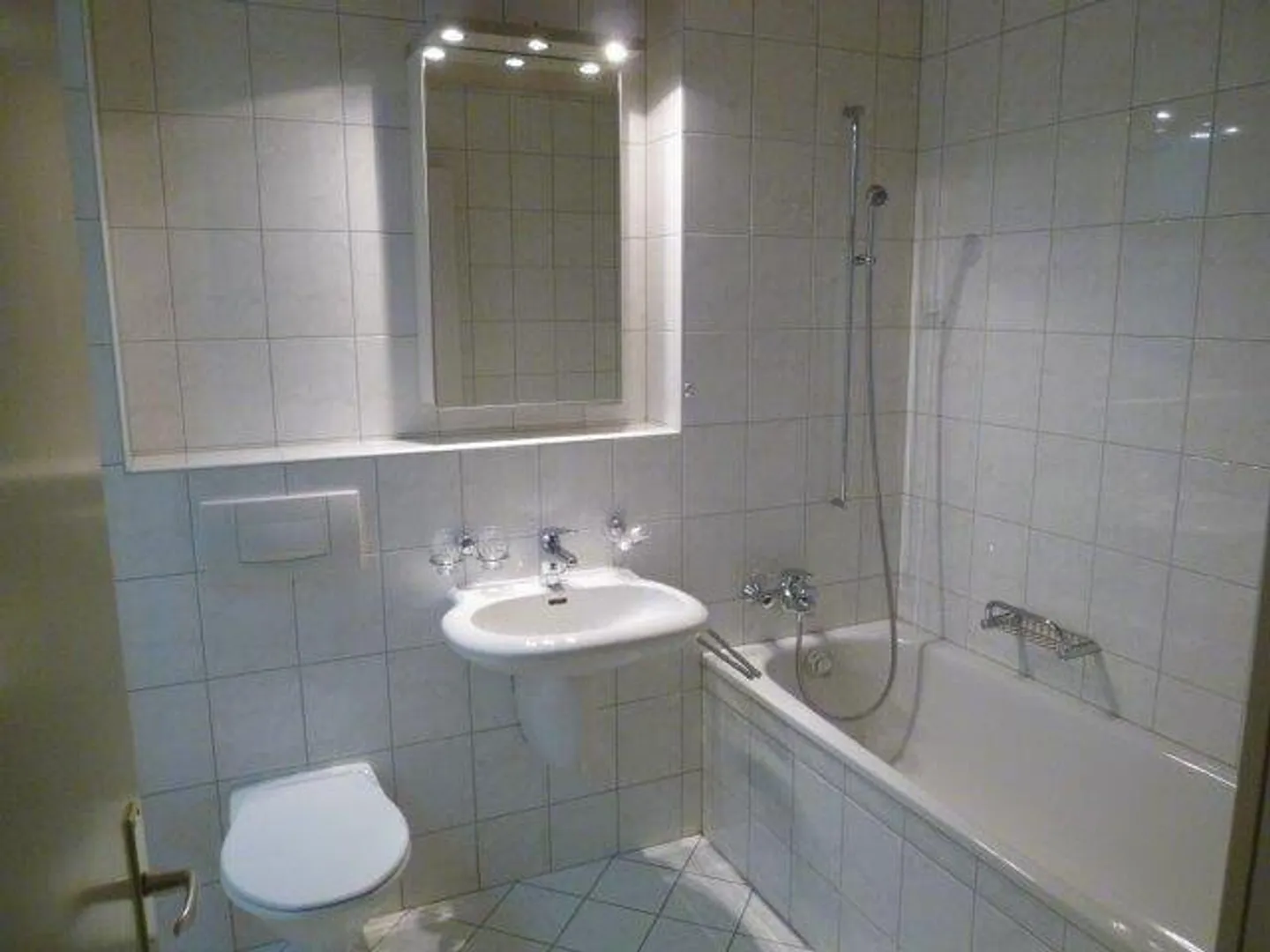 Ottimo appartamento in una zona tranquilla, ma comunque in città! - Foto 6 di 10